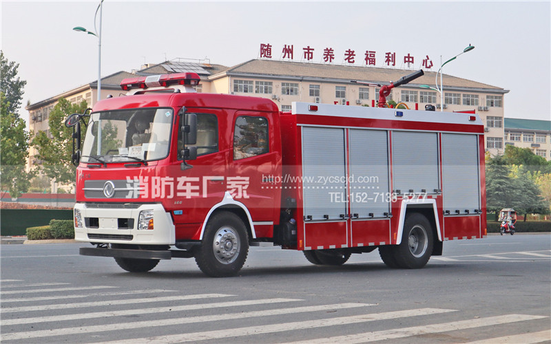 東風天錦6噸泡沫消防車